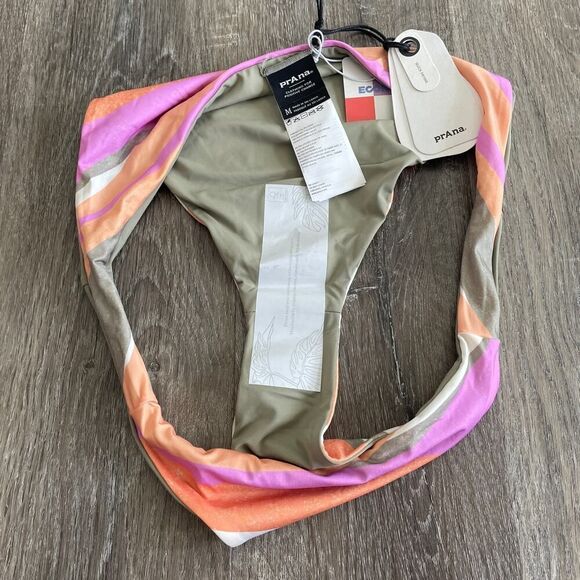 NWT Prana Elina Reversible Bottom in Waves - Size: Medium - Picture 6 of 6